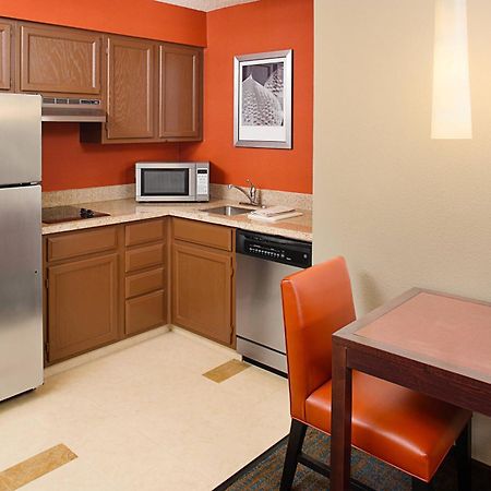 Residence Inn By Marriott Detroit Livonia Extérieur photo
